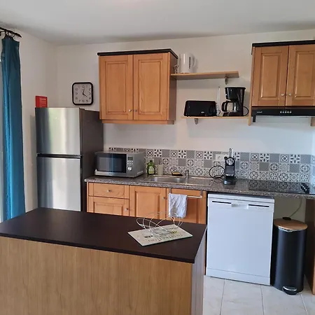 Nouvel Location D'un Bel T2 Climatise Et Meuble Au Rdch Avec Piscine Dans Les Melody Santa-Maria-Poggio (Corsica)