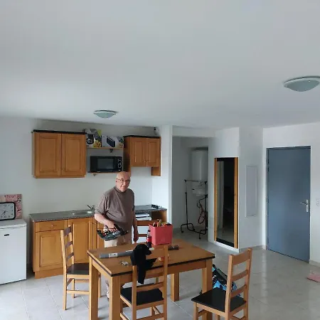 Apartamento Nouvel Location D'un Bel T2 Climatise Et Meuble Au Rdch Avec Piscine Dans Les Melody