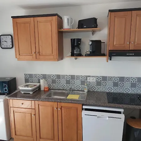 Nouvel Location D'un Bel T2 Climatise Et Meuble Au Rdch Avec Piscine Dans Les Melody *