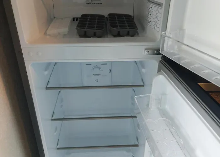 Nouvel Location D'un Bel T2 Climatisé Et Meublé Au Rdch Avec Piscine Dans Les Melody Appartement