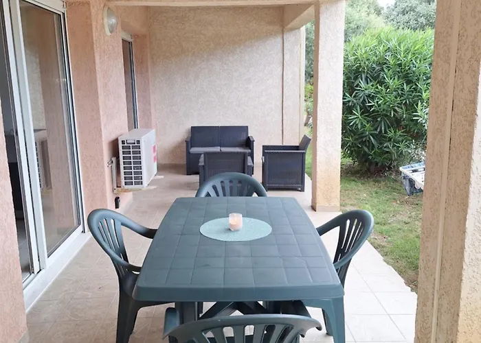 Nouvel Location D'un Bel T2 Climatisé Et Meublé Au Rdch Avec Piscine Dans Les Melody Appartement